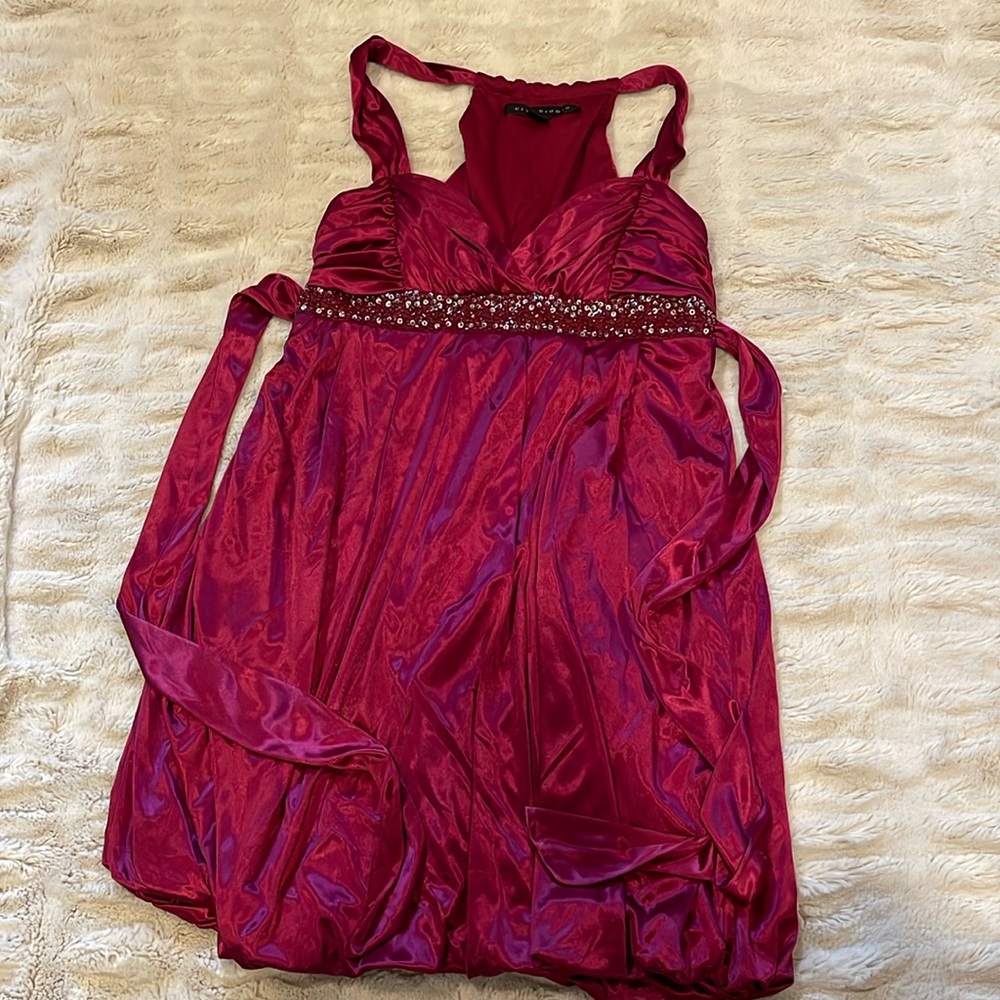 Women’s mini formal dress